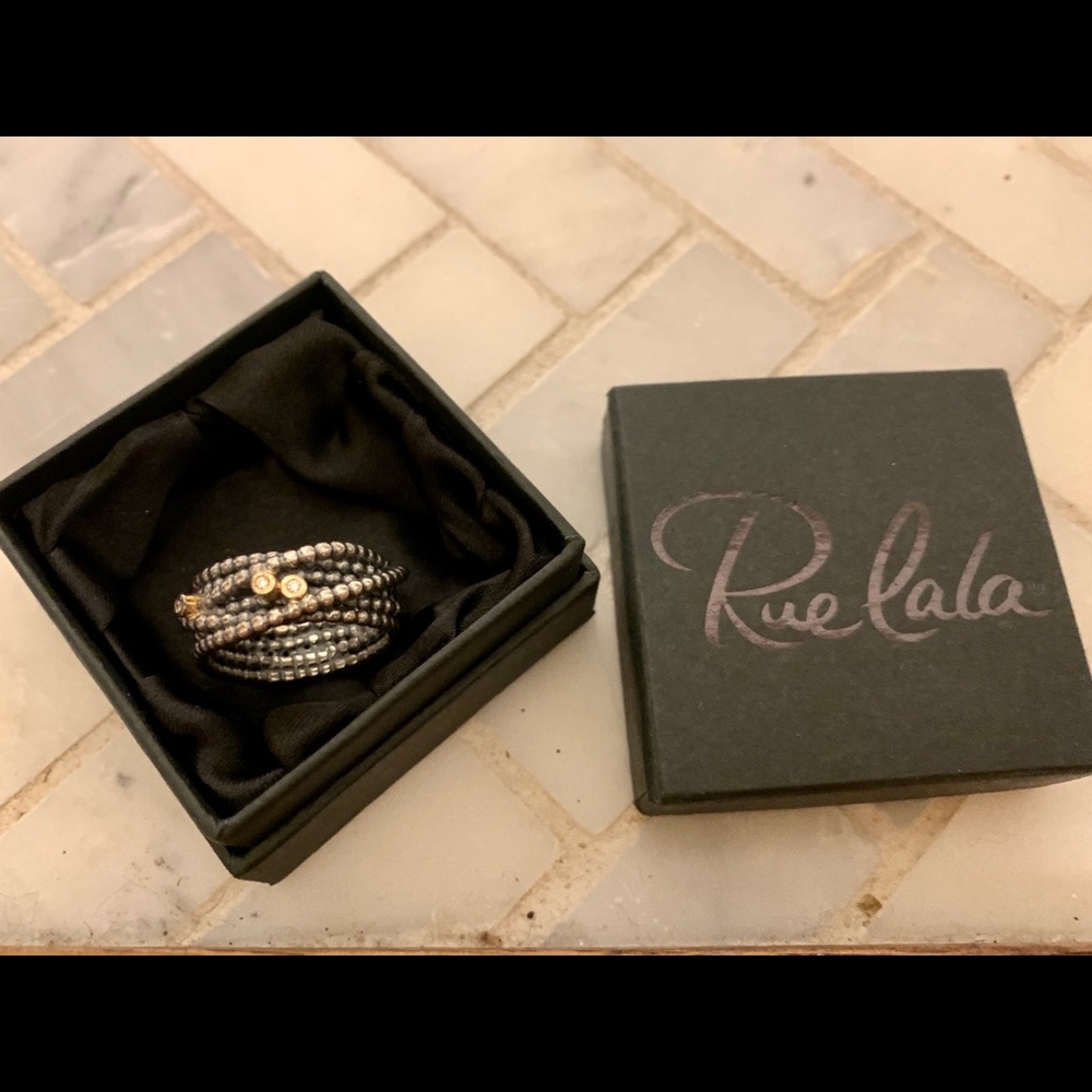 Pandora Ring